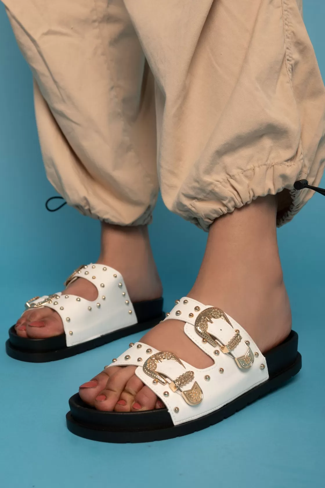 Sandals*BREE Vintage Charm Sandals - White